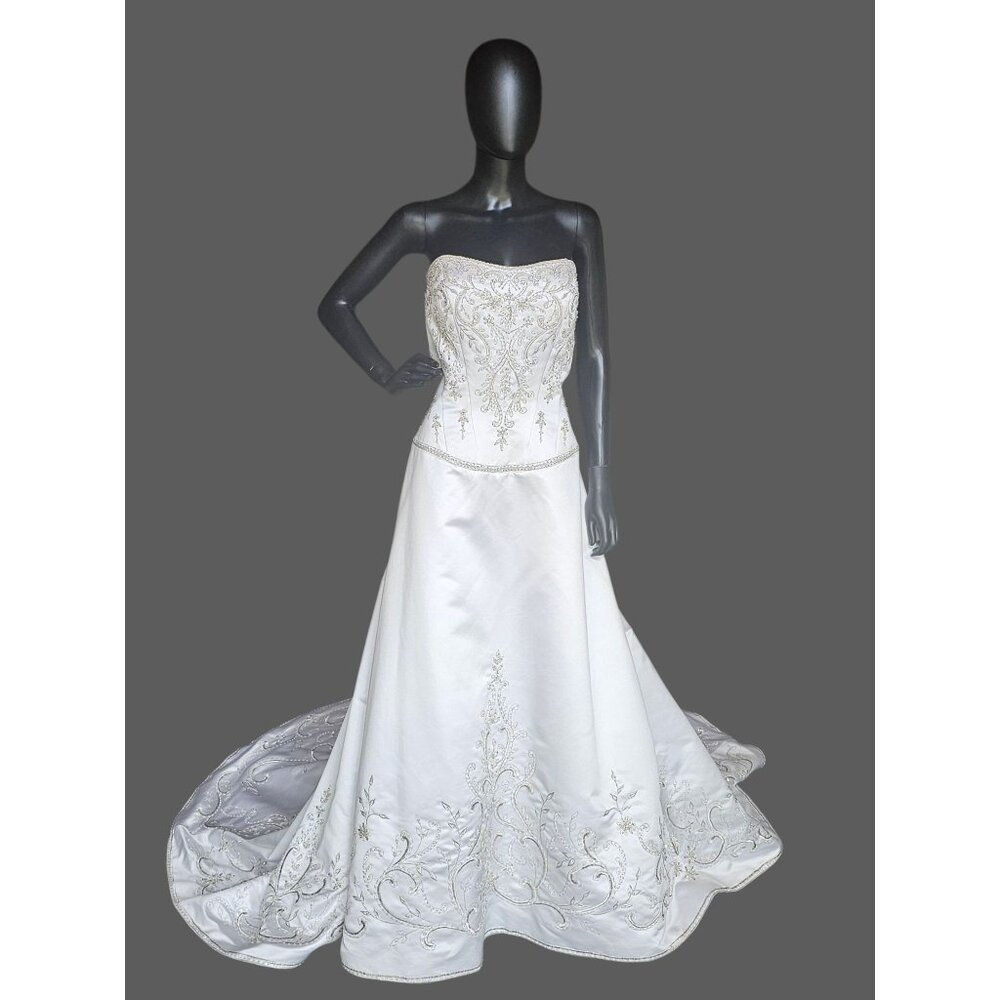 NWOT White Satin Drop Waist A-Line Wedding Gown  - Casablanca